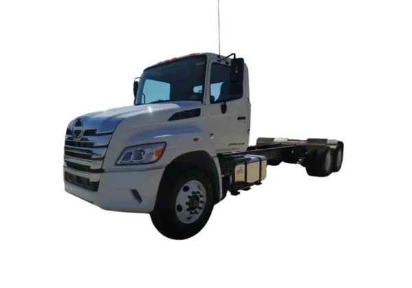 Hino XL8 Neuf à vendre à Drummondville